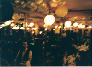 ...OK, here\'s the original photo!